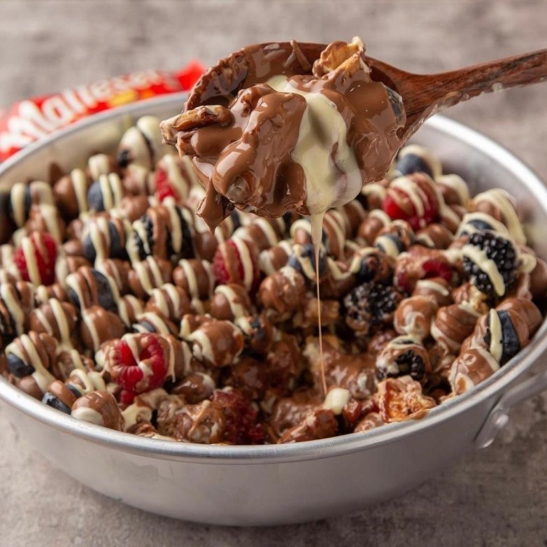 Nena's Gourmet | Maltesers pot - Medium