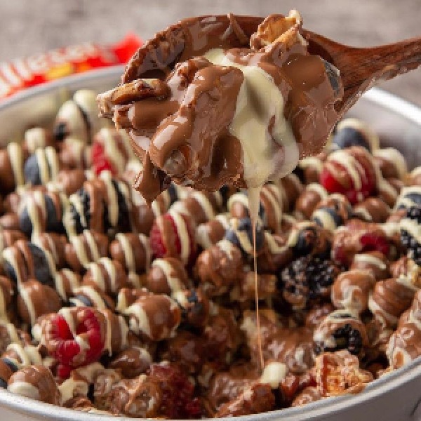 Nena's Gourmet | Maltesers pot - Large