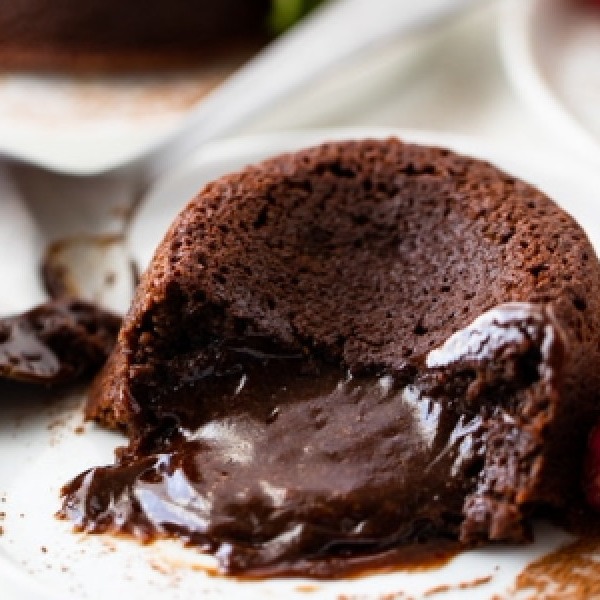 Nena's Gourmet | Lava Molten Cake