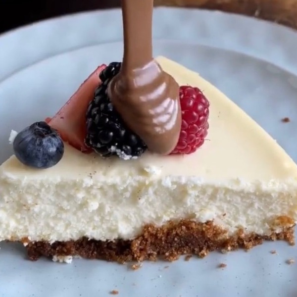 Nena's Gourmet | 1 Slice Of Berry Bliss Cheesecake